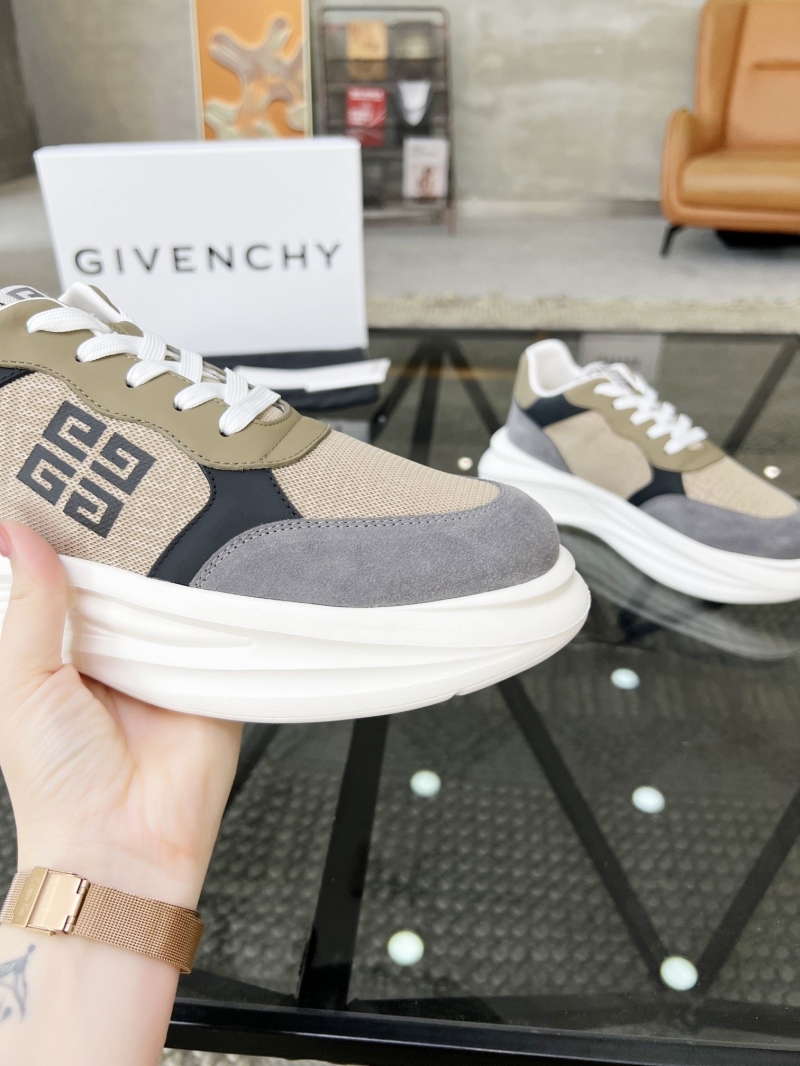 Givenchy Sneakers